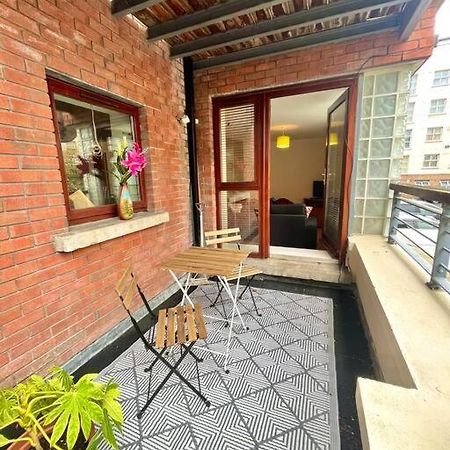 2 Bed Apartment In City Centre Dublin Exterior photo